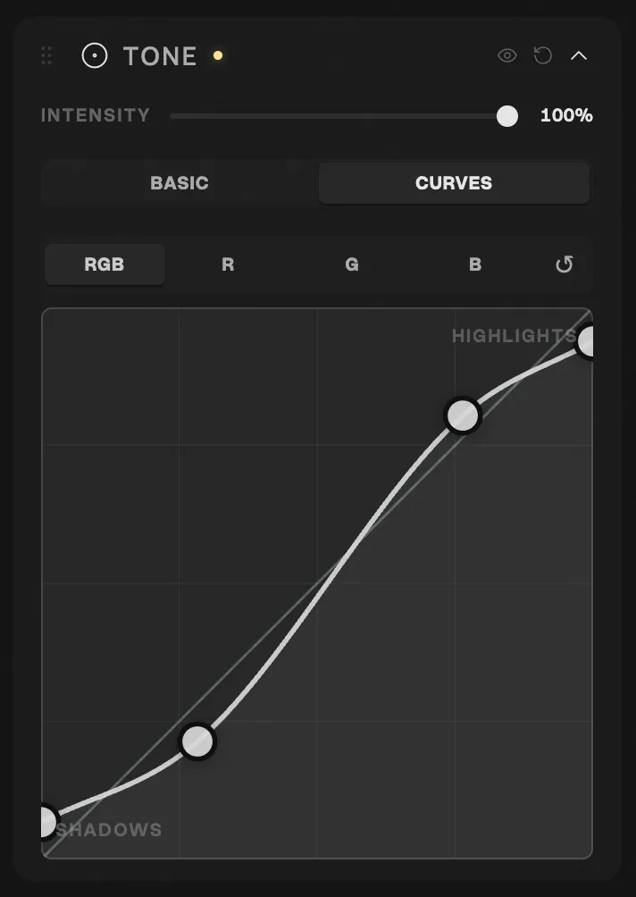 The RGB tone curve in Spectral with an S-curve applied. Shadows pulled down, highlights pushed up.